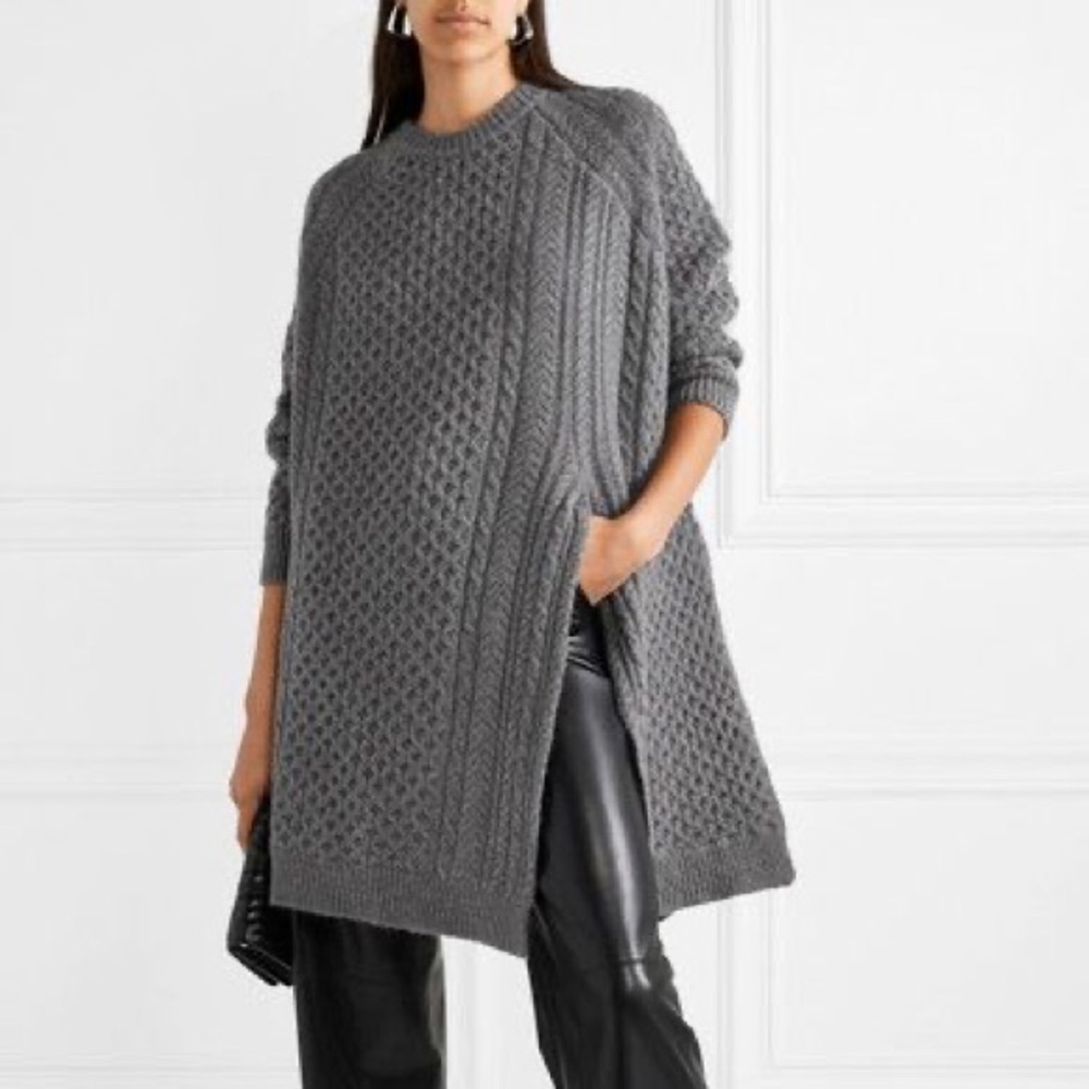 Stella McCartney gray cable knit asymmetric cape sweater | Runway AW ‘17 - Small